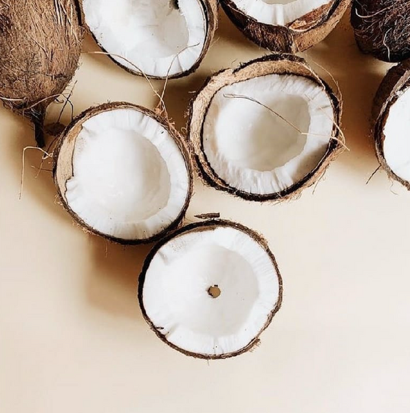 Benefits of Coconut Oil on Skin